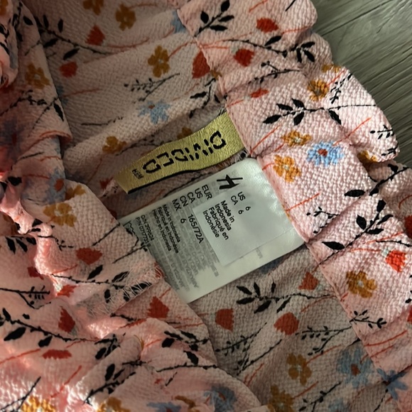 Adorable Pink Floral 2 Piece Set 🌸 - Picture 7 of 11